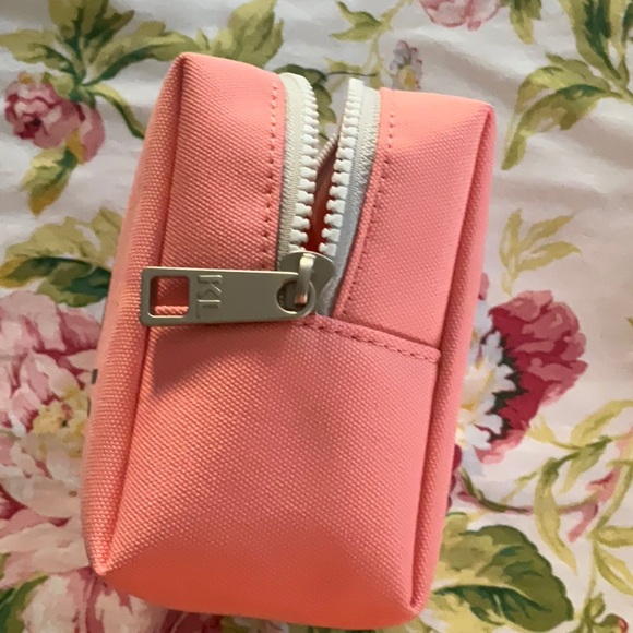 Cute cosmetic bag Karl lagerfield - Picture 4 of 6